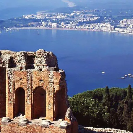 Orama Front Sea Apartment