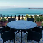 Orama Front Sea Apartman Giardini Naxos