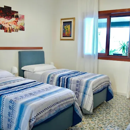 Orama Front Sea Apartman *